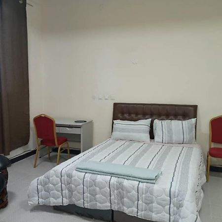 Betsi Bed & Breakfast Addis Ababa Exteriör bild