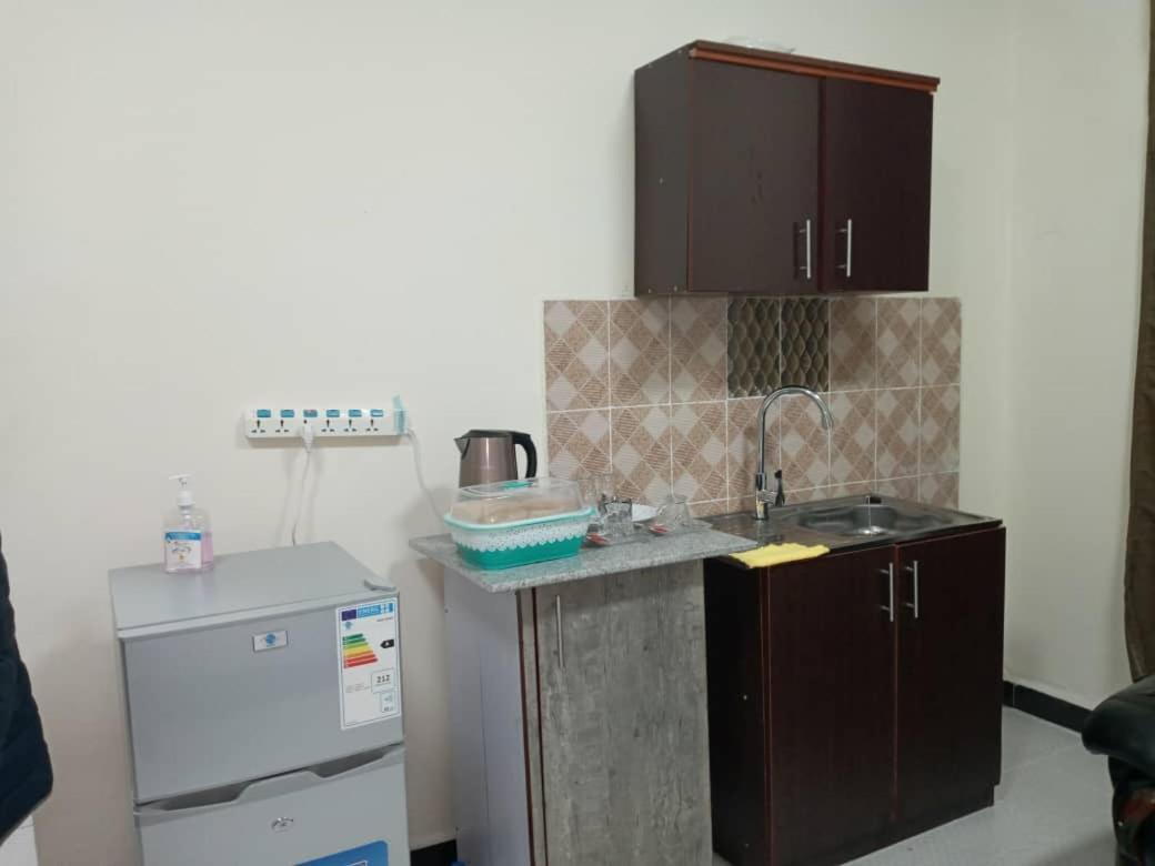 Betsi Bed & Breakfast Addis Ababa Exteriör bild